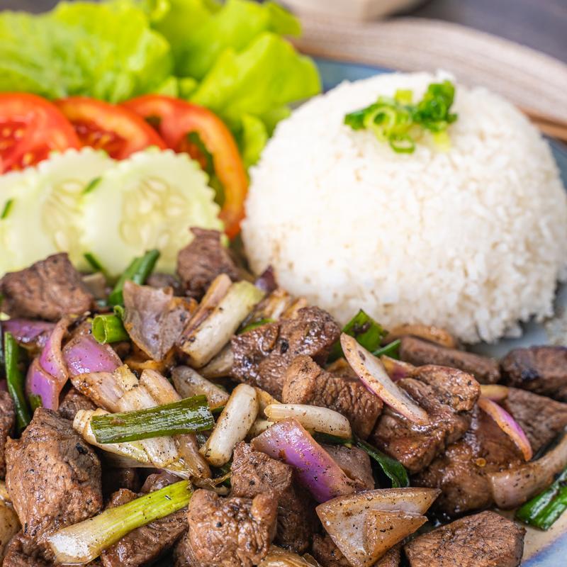 Bo Luc Lac l Shaken Beef