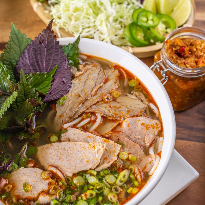 Bun Bo Hue l Spicy Beef Noodle Soup